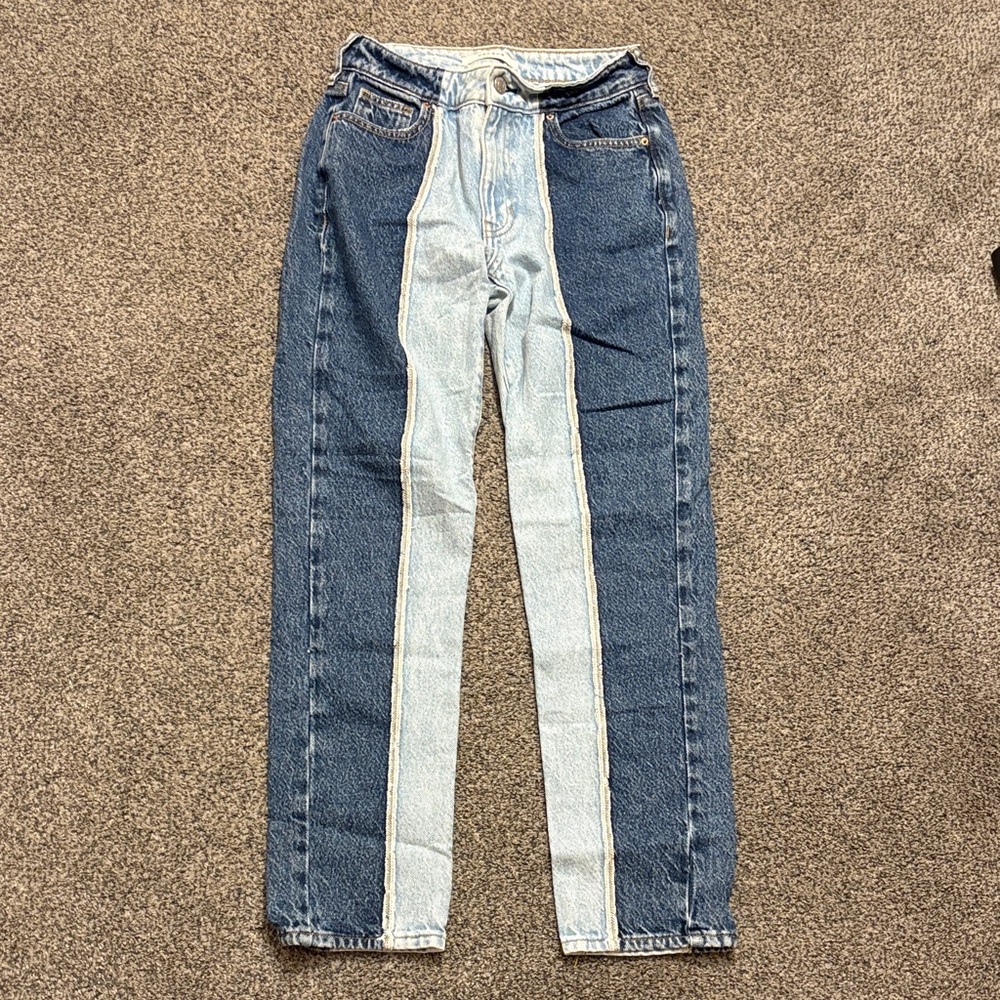PacSun Contrast Denim Mom Jeans